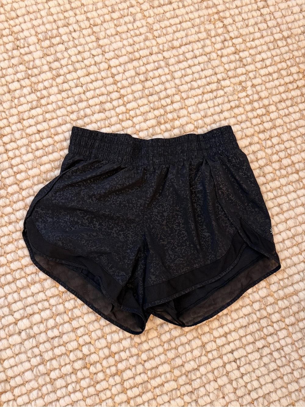 Athleta Black Mesh Racer Run 4” Shorts